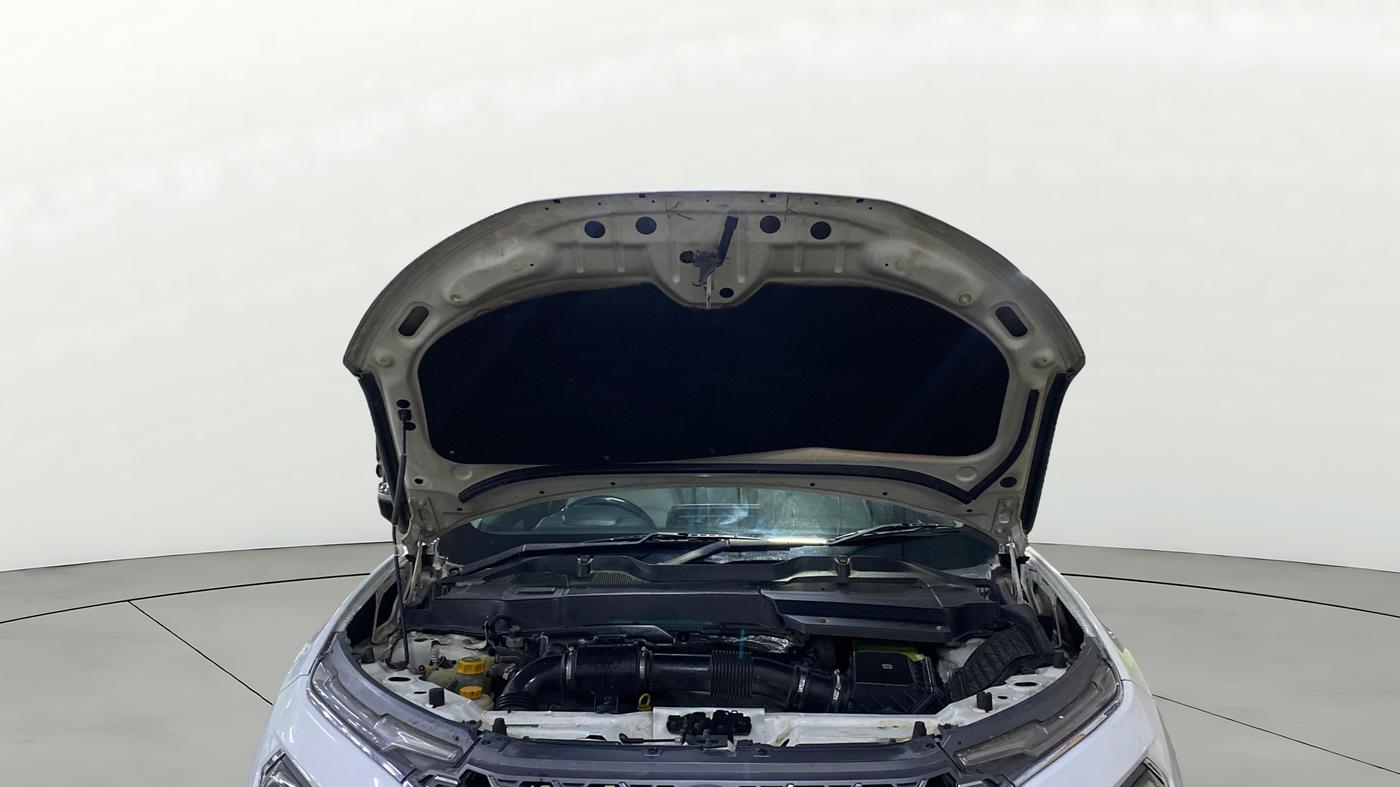 2022 Tata Safari XZA PLUS, Diesel, Automatic, 84,595 km, Open Bonet