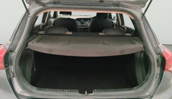 2016 Hyundai Elite i20 SPORTZ 1.2, Petrol, Manual, 44,861 km, Boot Open Zoomed View