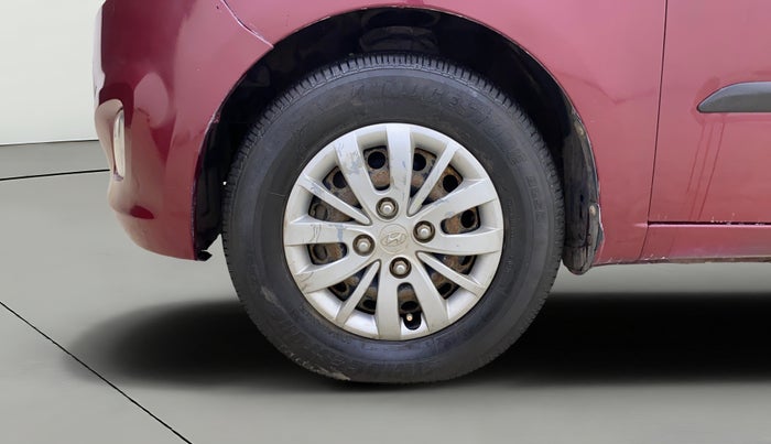 2013 Hyundai i10 SPORTZ 1.1, Petrol, Manual, 31,062 km, Left Front Wheel