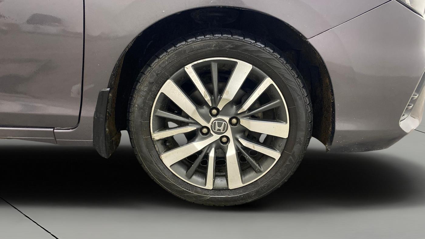 2020 Honda City 1.5L I-VTEC VX CVT, Petrol, Automatic, 1,39,616 km, Right Front Wheel