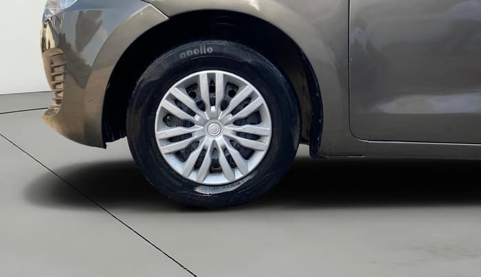 2020 Maruti Swift VXI, Petrol, Manual, 53,097 km, Left Front Wheel