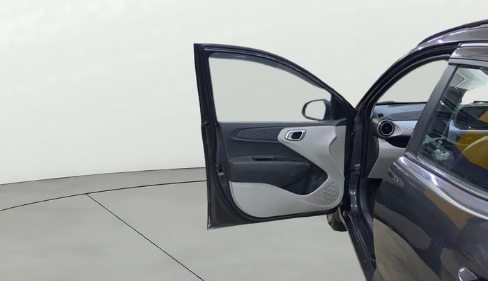 2022 Hyundai GRAND I10 NIOS SPORTZ 1.2 KAPPA VTVT CNG, CNG, Manual, 51,639 km, LHS Front Door