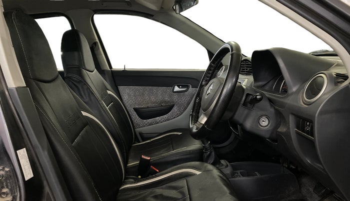 2016 Maruti Alto 800 VXI, Petrol, Manual, 26,066 km, Right Side Front Door Cabin