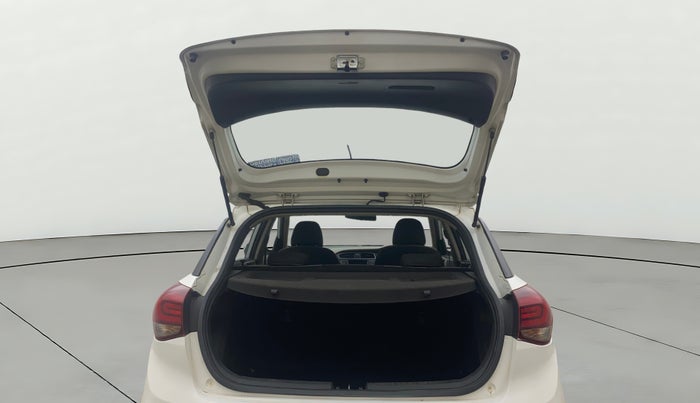 2019 Hyundai Elite i20 ASTA 1.4 CRDI (O), Diesel, Manual, 1,14,342 km, Boot Open Zoomed View