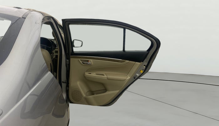2021 Maruti Ciaz ALPHA  AT 1.5 SHVS PETROL, Petrol, Automatic, 53,305 km, RHS Rear Door