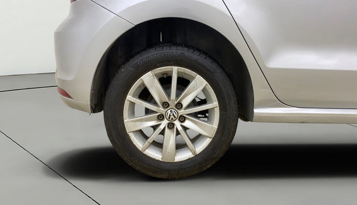 2014 Volkswagen Polo HIGHLINE1.2L, Petrol, Manual, 44,306 km, Right Rear Wheel