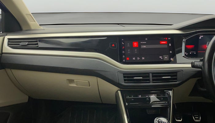 2022 Volkswagen VIRTUS TOPLINE TSI 1.0 MT, Petrol, Manual, 46,472 km, Air Conditioner