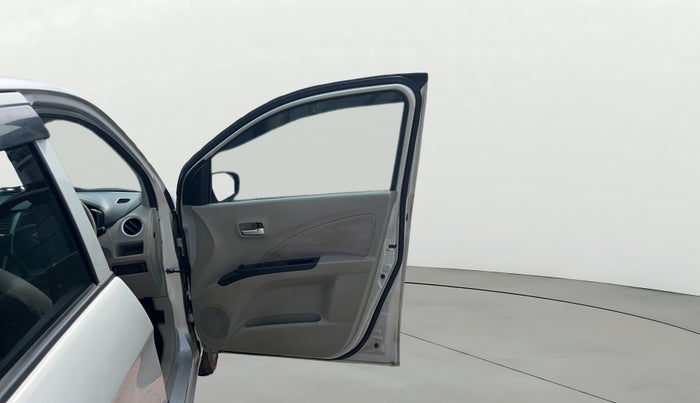 2016 Maruti Celerio ZXI (O), Petrol, Manual, 51,396 km, RHS Front Door