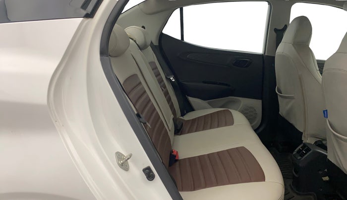 2023 Hyundai AURA S 1.2 CNG, CNG, Manual, 33,627 km, Right Side Rear Door Cabin