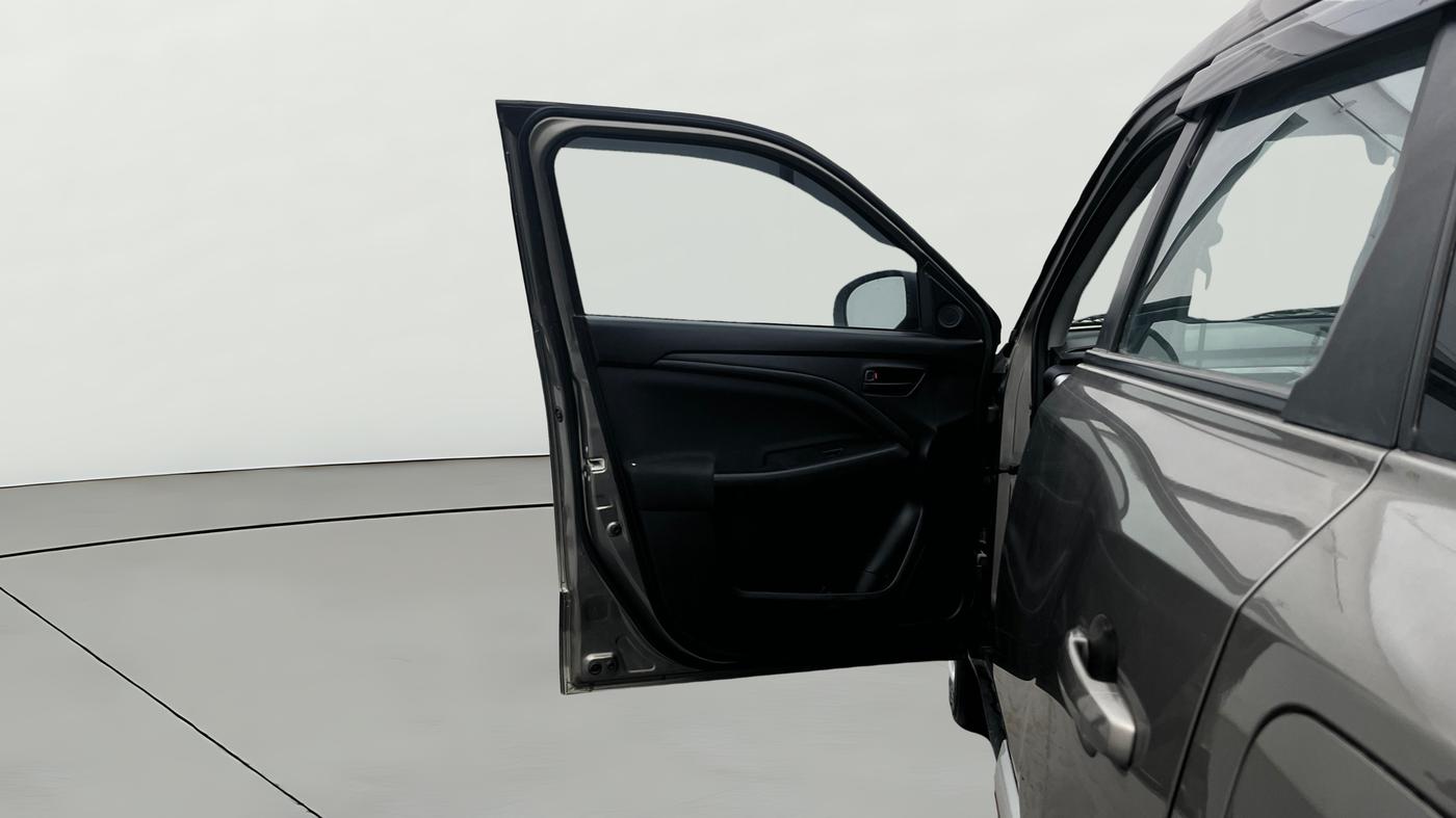 2024 Maruti BREZZA VXI, Petrol, Manual, 11,457 km, LHS Front Door