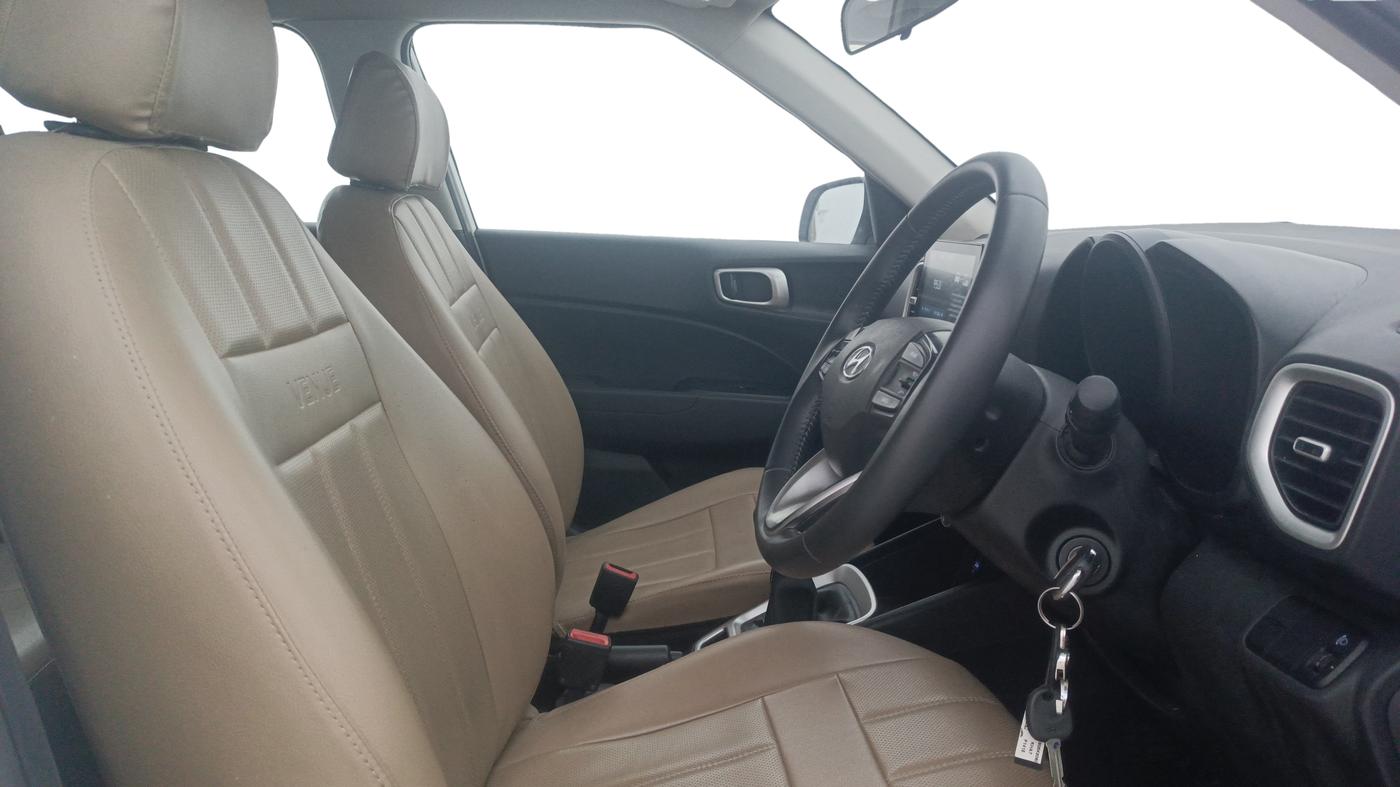 2020 Hyundai VENUE SX 1.0 TURBO, Petrol, Manual, 59,700 km, Right Side Front Door Cabin