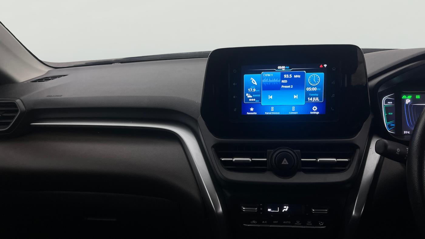 2022 Toyota URBAN CRUISER HYRYDER S HYBRID, Hybrid, Automatic, 52,333 km, Air Conditioner