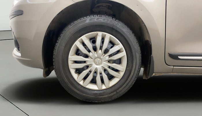 2022 Maruti Dzire VXI AMT, Petrol, Automatic, 17,910 km, Left Front Wheel