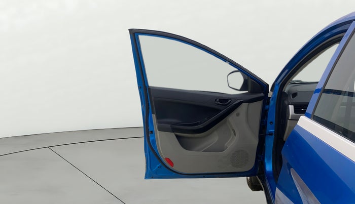 2018 Tata NEXON XM PETROL, Petrol, Manual, 93,655 km, LHS Front Door