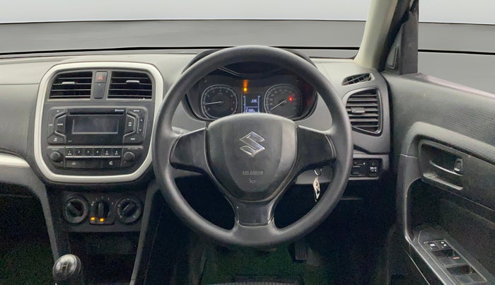 2021 Maruti Vitara Brezza LXI, Petrol, Manual, 79,363 km, Steering Wheel Close Up
