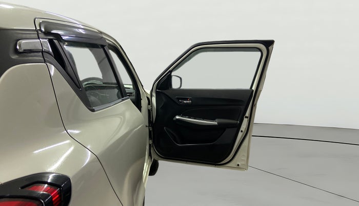 2020 Maruti Swift ZXI AMT, Petrol, Automatic, 33,817 km, RHS Front Door