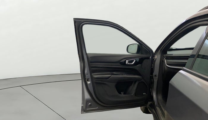 2022 Jeep Compass MODEL S (O) DIESEL 4X4 AT, Diesel, Automatic, 65,823 km, LHS Front Door