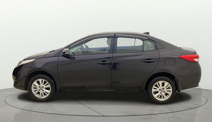 2018 Toyota YARIS V CVT, Petrol, Automatic, 62,361 km, Left Side