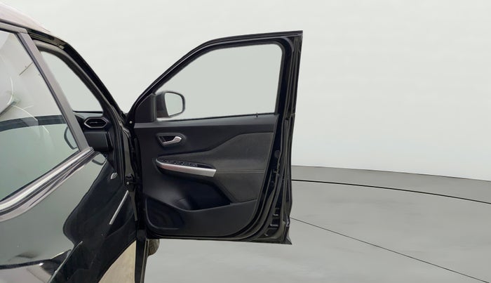 2022 Nissan MAGNITE XV PREMIUM TURBO CVT, Petrol, Automatic, 18,165 km, RHS Front Door