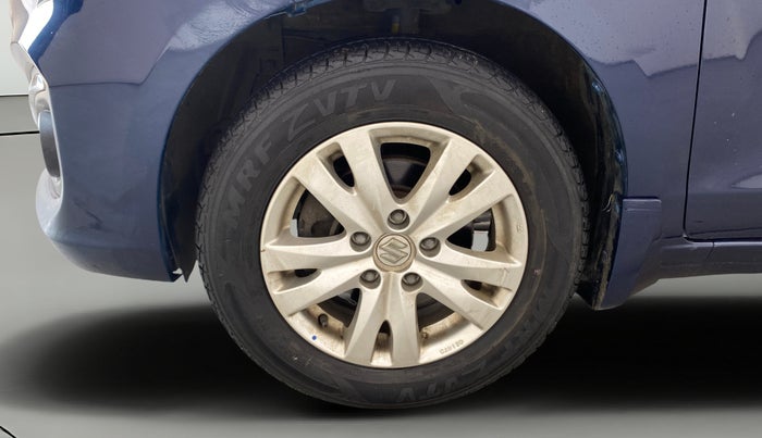 2016 Maruti Ertiga ZXI+, Petrol, Manual, 24,978 km, Left Front Wheel