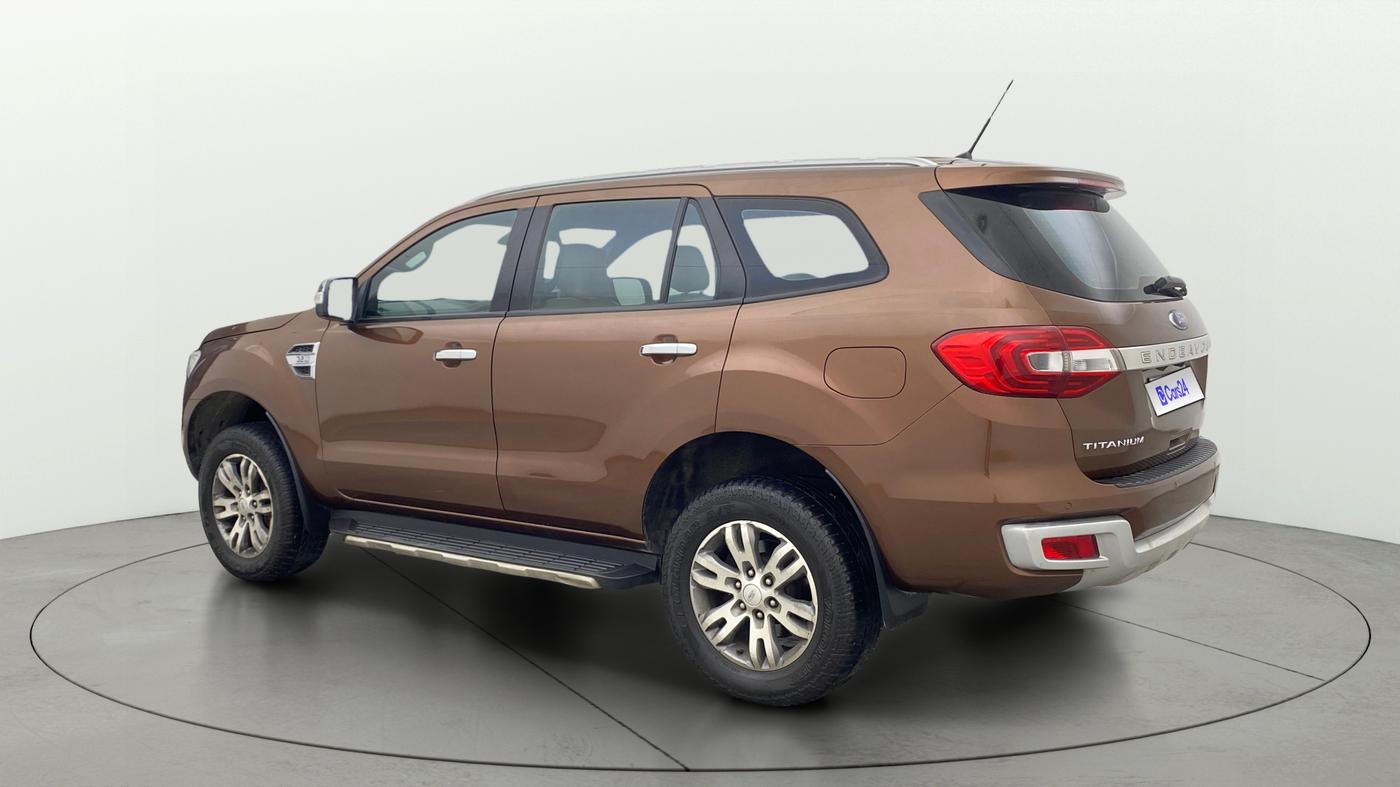 2017 Ford Endeavour TITANIUM 3.2 4X4 AT, Diesel, Automatic, 1,35,440 km, Left Back Diagonal