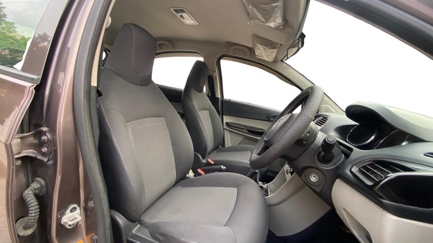 2019 Tata Tiago XT PETROL, Petrol, Manual, 88,048 km, Right Side Front Door Cabin