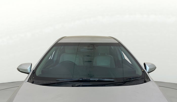 2015 Toyota Corolla Altis VL CVT PETROL, Petrol, Automatic, 1,38,199 km, Front Windshield