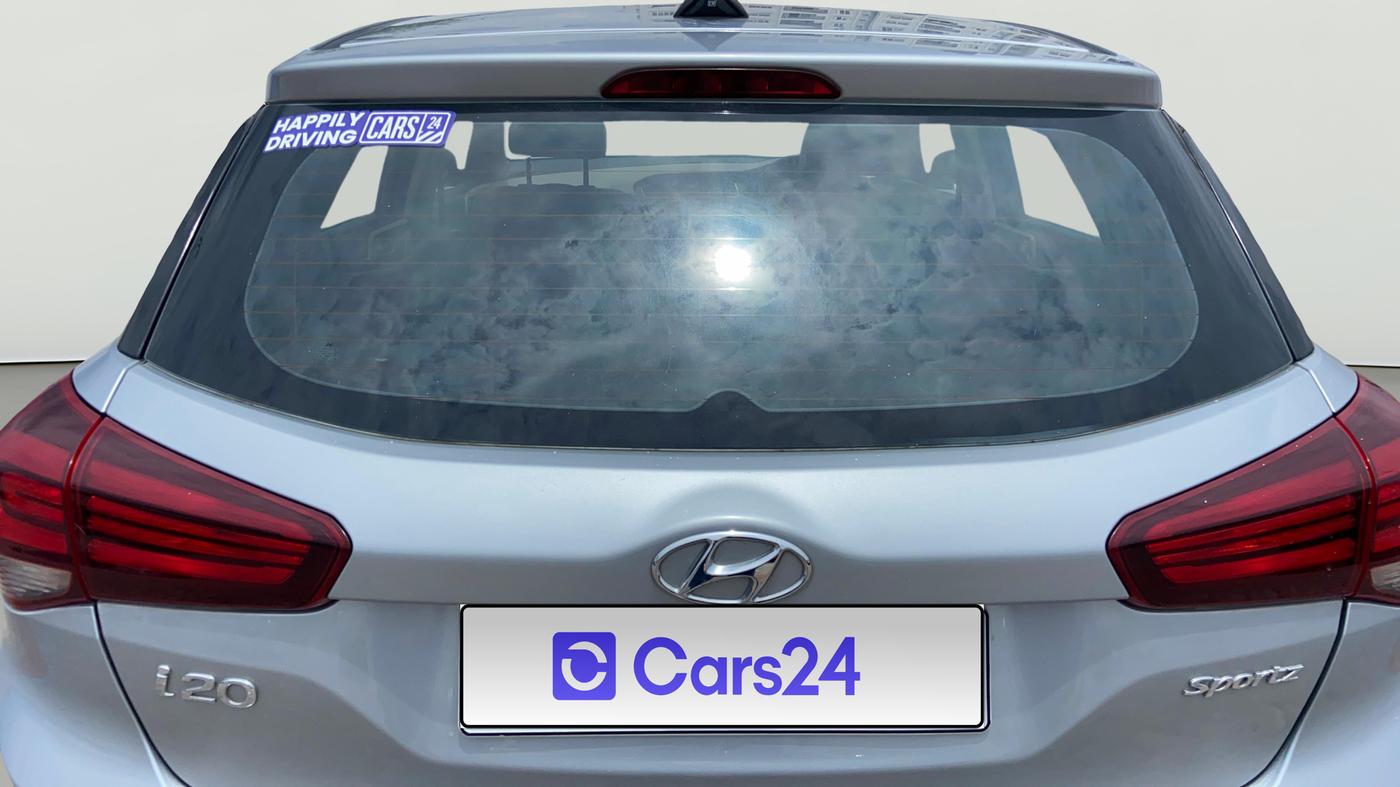 2019 Hyundai Elite i20 SPORTZ PLUS 1.2, Petrol, Manual, 35,759 km, Rear Windshield