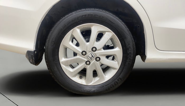 2015 Honda Mobilio 1.5L I-VTEC V, Petrol, Manual, 41,995 km, Right Rear Wheel