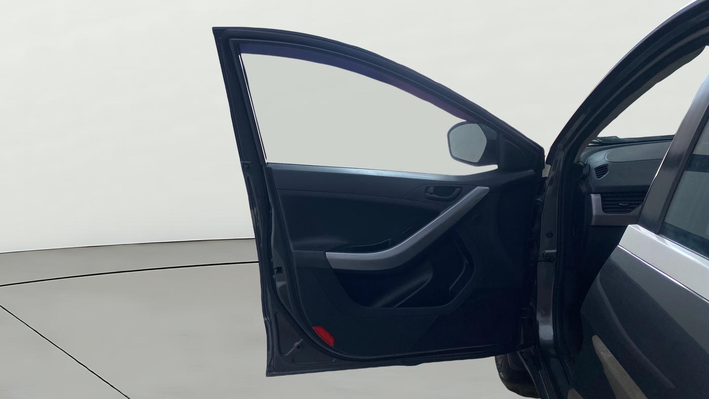 2021 Tata NEXON XMA SUNROOF PETROL, Petrol, Automatic, 50,450 km, LHS Front Door
