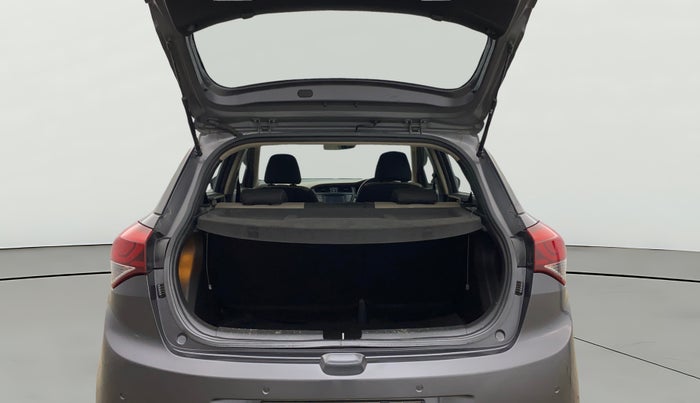 2016 Hyundai Elite i20 ASTA 1.2 (O), Petrol, Manual, 69,228 km, Boot Open Zoomed View