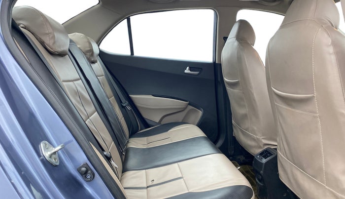 2015 Hyundai Xcent S 1.2, Petrol, Manual, 1,00,412 km, Right Side Rear Door Cabin