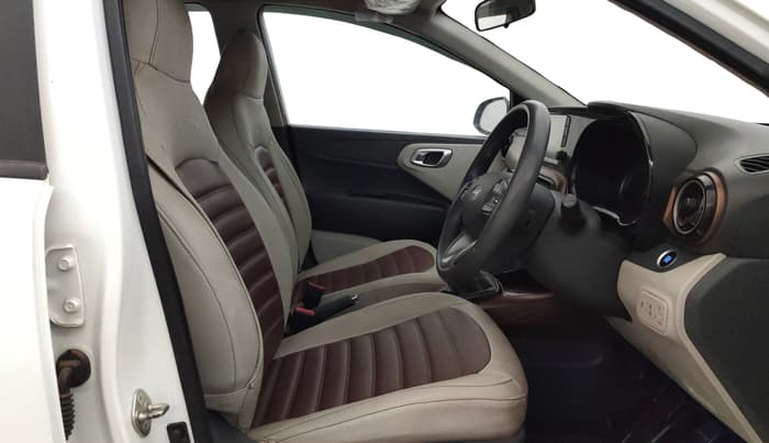 2023 Hyundai AURA SX 1.2 CNG, CNG, Manual, 56,202 km, Right Side Front Door Cabin