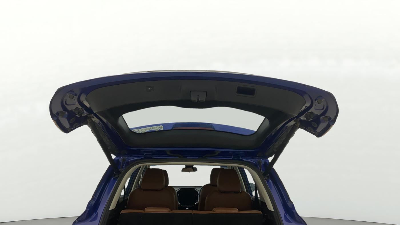 2020 MG HECTOR PLUS SHARP 1.5 PETROL TURBO HYBRID MT 6-STR, Petrol, Manual, 1,10,643 km, Boot Door Open
