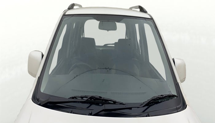 2017 Maruti Wagon R 1.0 VXI AMT, Petrol, Automatic, 41,037 km, Front Windshield