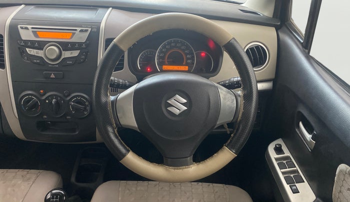 2013 Maruti Wagon R 1.0 VXI, Petrol, Manual, 47,083 km, Steering Wheel Close Up