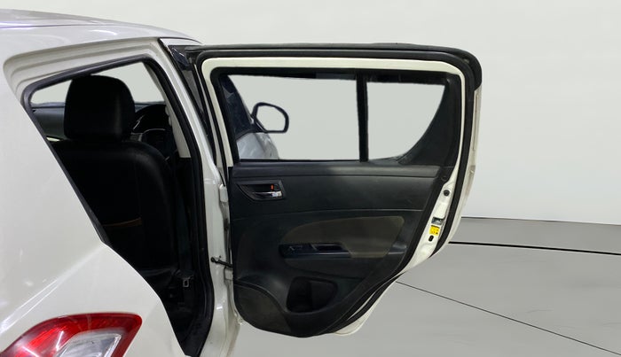 2017 Maruti Swift VXI, Petrol, Manual, 1,15,743 km, RHS Rear Door