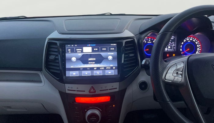 2024 Mahindra XUV300 W8 (O) 1.2 PETROL AMT, Petrol, Automatic, 20,797 km, Air Conditioner