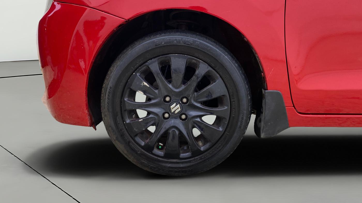 2015 Maruti Baleno ZETA DIESEL 1.3, Diesel, Manual, 71,200 km, Left Front Wheel