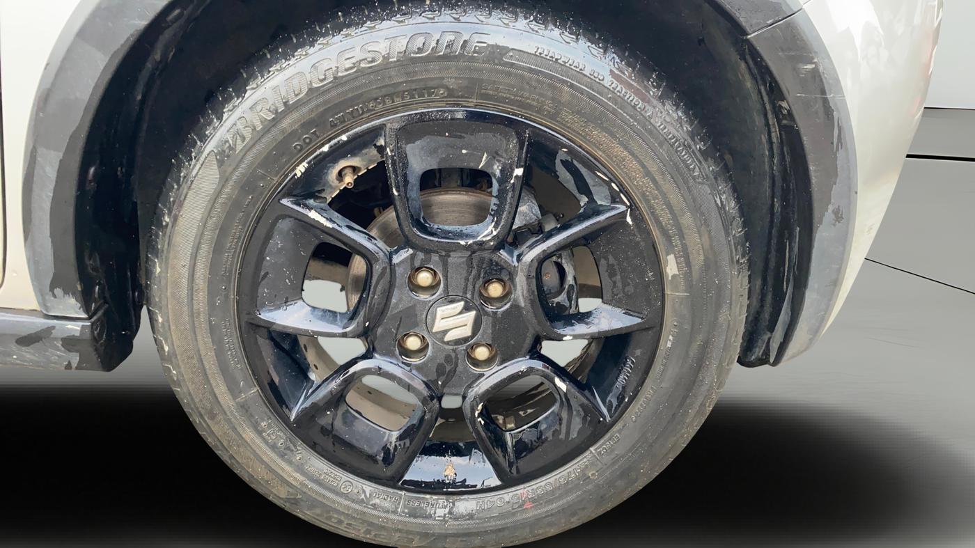 2018 Maruti IGNIS ALPHA 1.2, Petrol, Manual, 25,039 km, Right Front Wheel