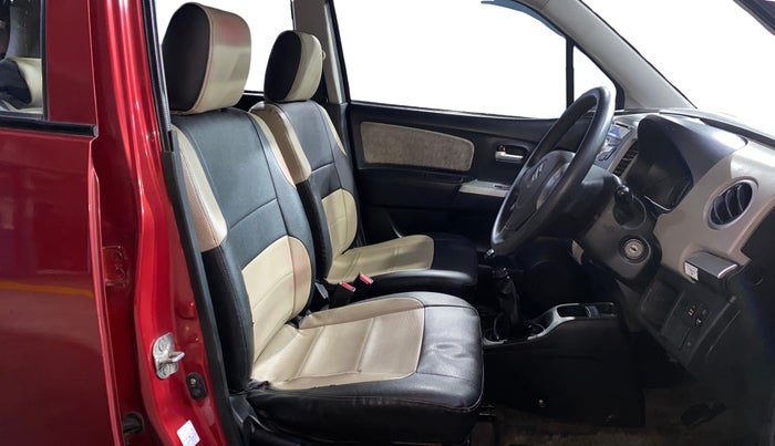 2013 Maruti Wagon R 1.0 VXI, Petrol, Manual, 67,680 km, Right Side Front Door Cabin
