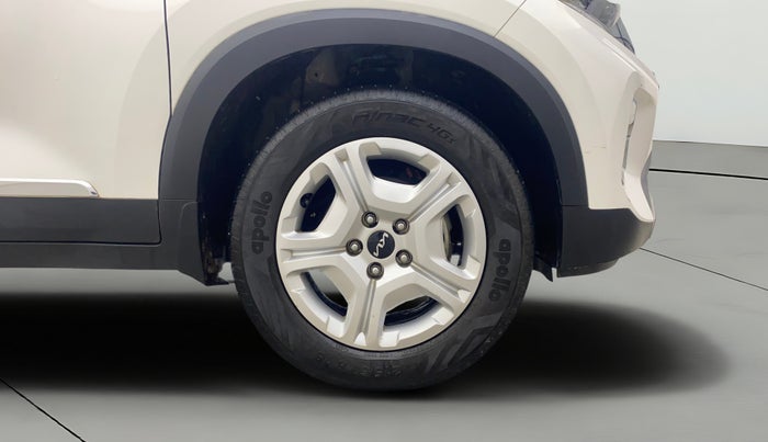 2022 KIA SONET HTK PLUS 1.0 IMT, Petrol, Manual, 14,388 km, Right Front Wheel