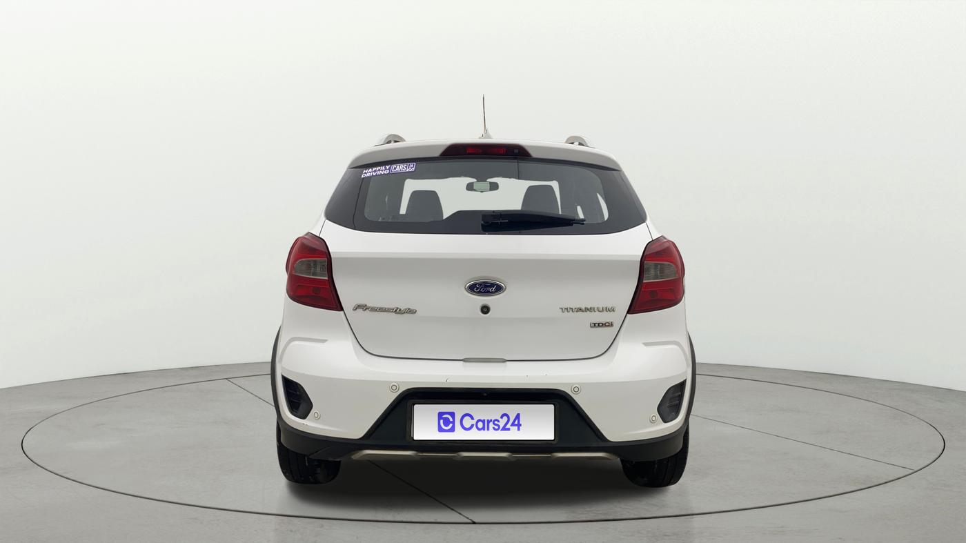 2018 Ford FREESTYLE TITANIUM 1.5 DIESEL, Diesel, Manual, 1,09,173 km, Back/Rear