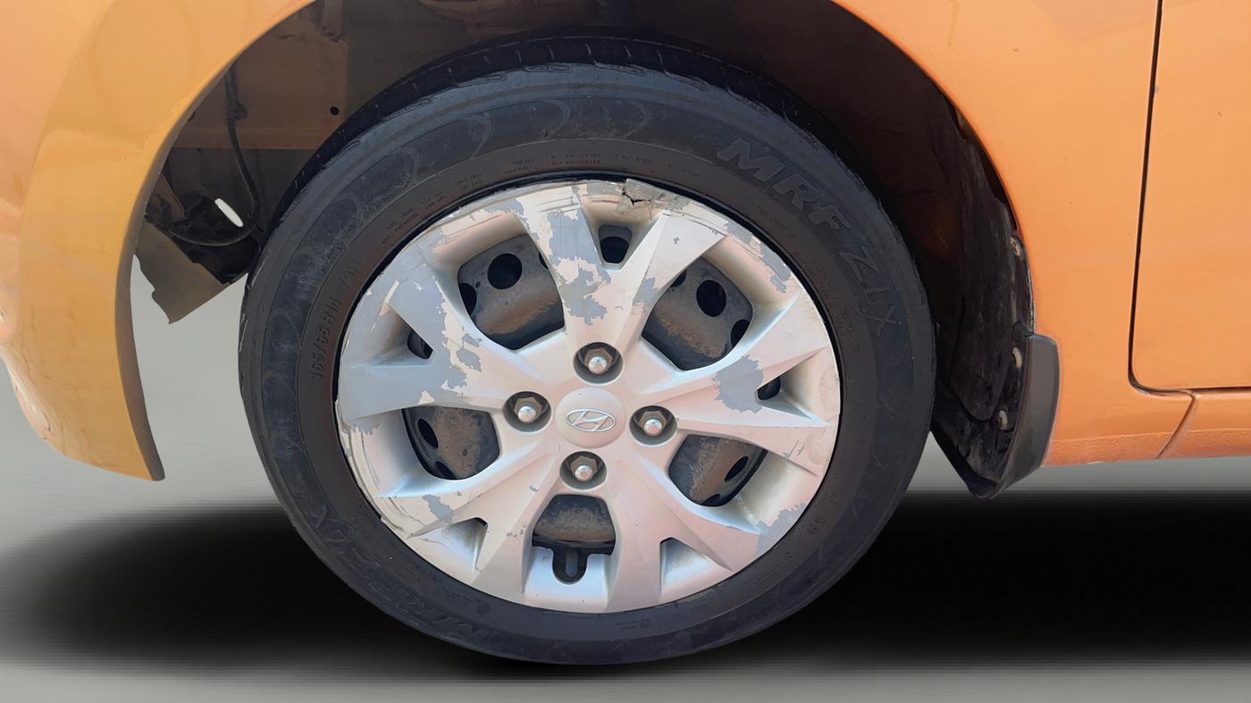 2016 Hyundai Grand i10 MAGNA AT 1.2 KAPPA VTVT, Petrol, Automatic, 89,252 km, Left Front Wheel