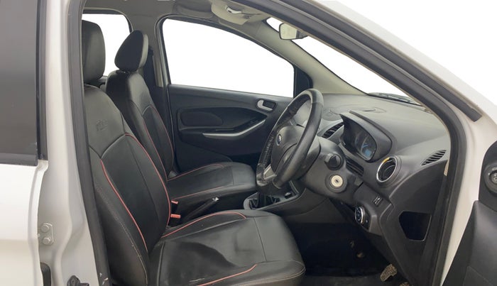 2017 Ford New Figo TITANIUM 1.2 PETROL MT, CNG, Manual, 49,040 km, Right Side Front Door Cabin