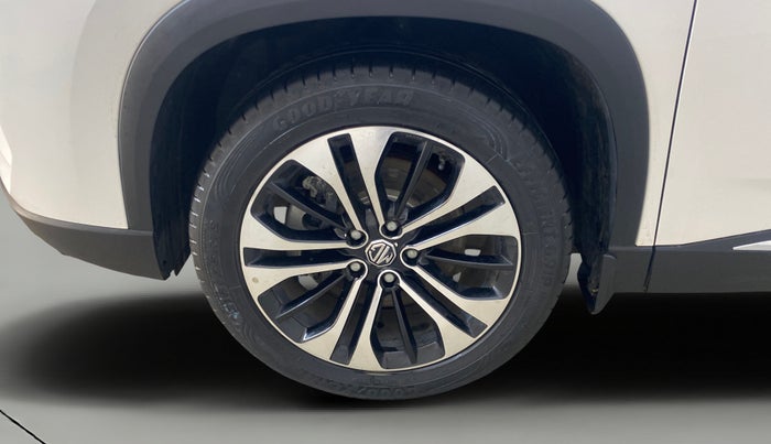 2021 MG HECTOR PLUS SHARP 2.0 DIESEL TURBO MT 6-STR, Diesel, Manual, 33,647 km, Left Front Wheel