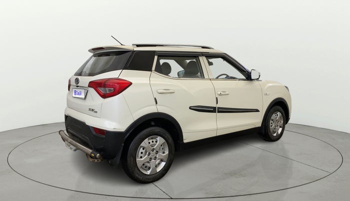 2022 Mahindra XUV300 W4 1.2 PETROL, Petrol, Manual, 56,241 km, Right Back Diagonal