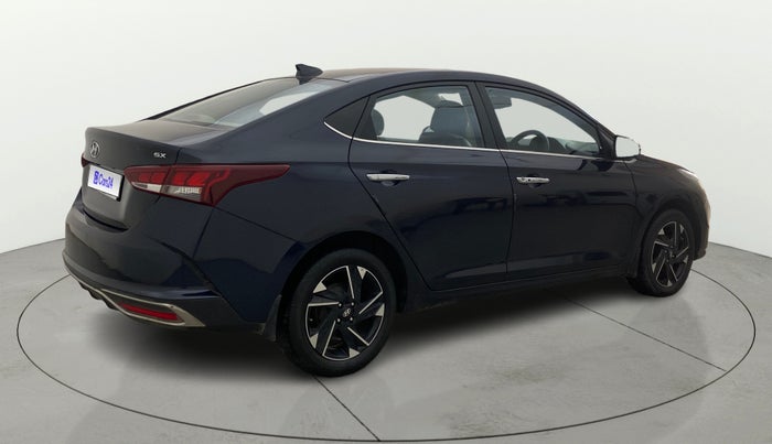 2022 Hyundai Verna SX (O) 1.5 VTVT IVT, Petrol, Automatic, 43,765 km, Right Back Diagonal