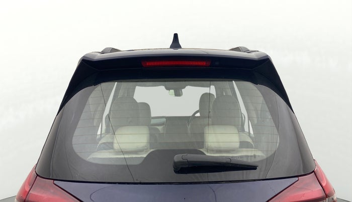 2021 Mahindra XUV700 AX 7 P AT 7 STR, Petrol, Automatic, 31,113 km, Rear Windshield