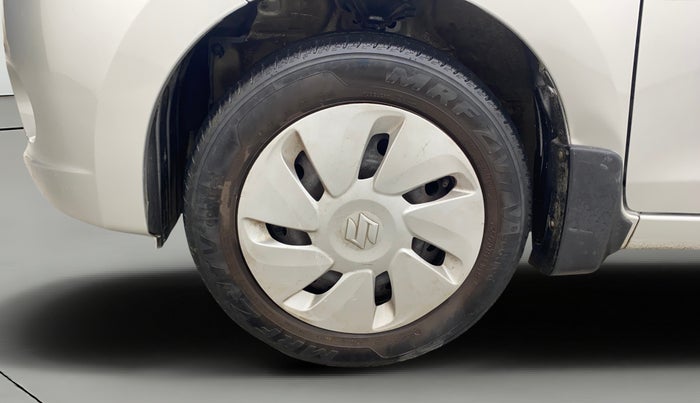 2014 Maruti Celerio VXI, Petrol, Manual, 75,637 km, Left Front Wheel